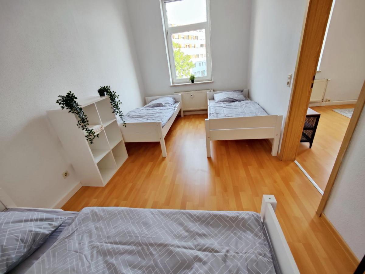 Yourfavoritebed Designwohnung Naehe Zentrum Und Klinikum Plauen Bagian luar foto